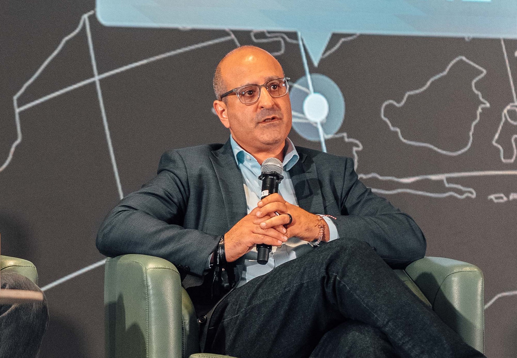 Цена Биткоин, Джозеф Любин, Рынки, Артур Хейс, Внедрение Биткоин